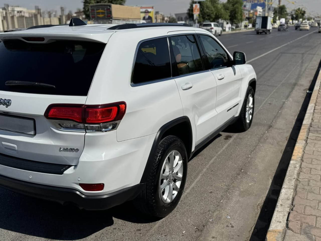 Jeep grand cherokee 2021 
Laredo
٦ پستۆن گێر و مەکینە کەپس
سەنەوی و رەقەم نوێیە
کلین بێ بۆیاخ تەنها ئەو شوێنەی دیاری کراوە PDR
بێ ناوگرتن بێ ئەرباگ 
200 هەزار کیلۆمەتر رۆشتووە
بەناو خۆمانە بەناوکردن بەشەرت
رەقەم هەولێر
سندوق شەفت 
شەغال بەسمە و سویج بەسمە 
زۆر مواسەفاتی تر 
نرخ 252$
*********** أربيل, العراق
