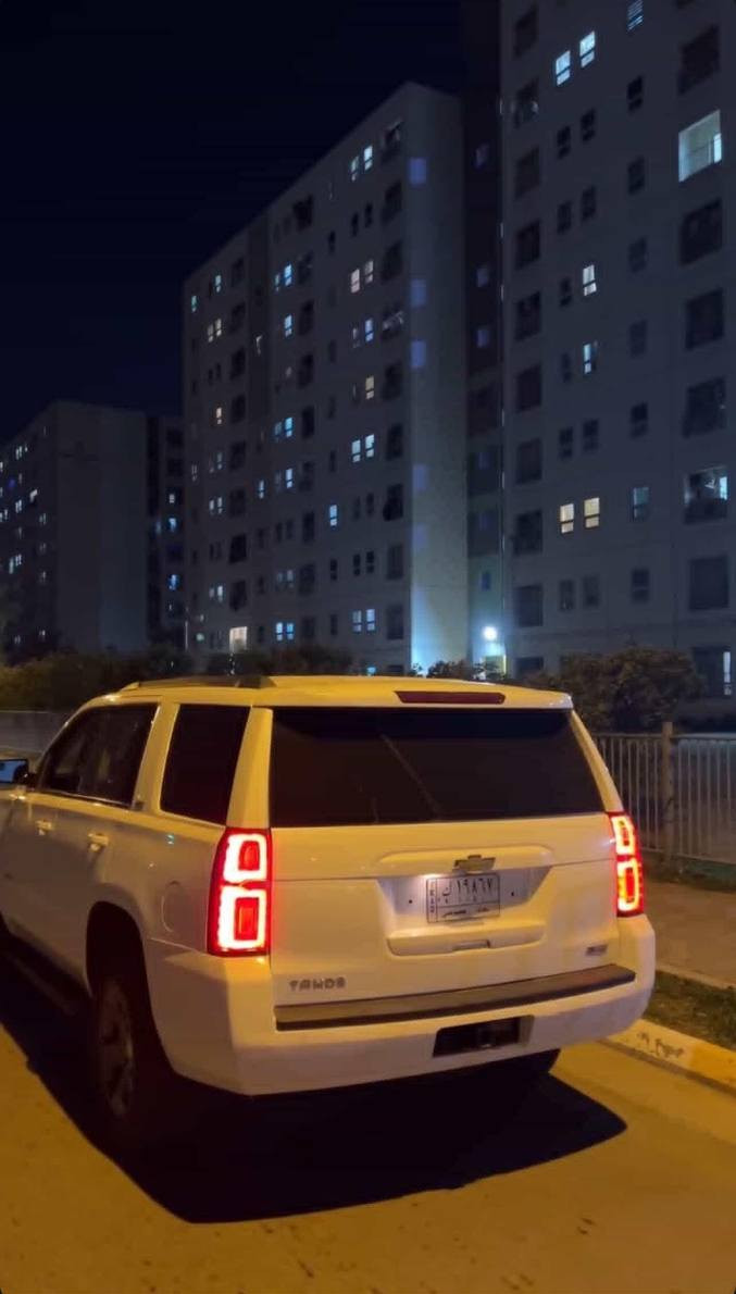 تاهو 2019 z71 وارد امريكي  حادثها جفيه صبغ عام القماره ما لتها مصبوغه نص متر دائري والبيبان والصندوك من الداخل مملعوب بيهن ولو كطره واحد صبغ مابييهن السياره مكفوله كير ومكينه  سعر 260 وبيه مجال حك جيه اتصل ***********
