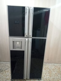 ثلاجة • نضيفة