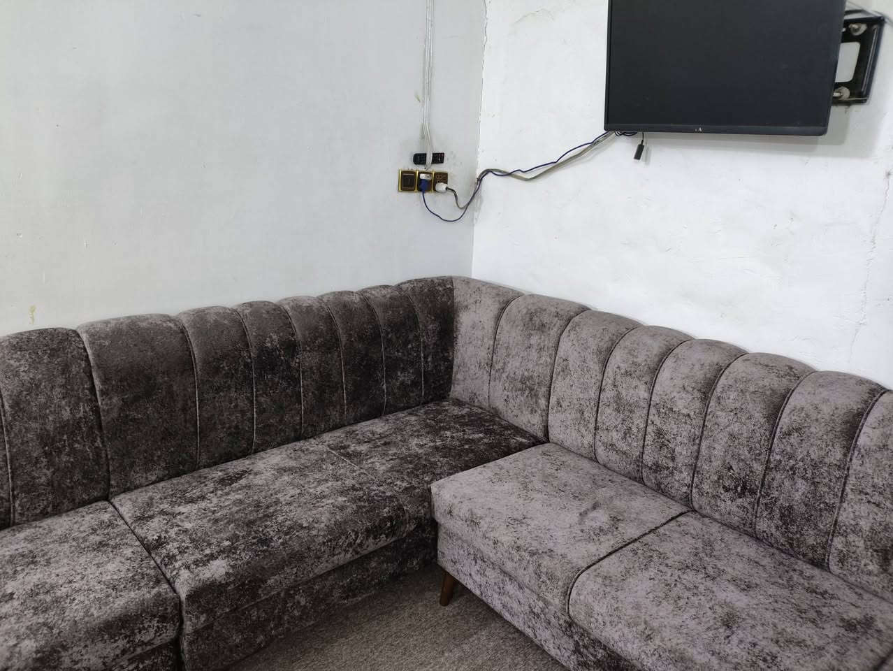 السلام عليكم
تم تسليم طلب الزبون 
ديوان مودرن حسب الطلب  تزكام  درجه اولى 
نجاره علي كاضم 
بابل الحمزه الغربي 
واتساب ***********
