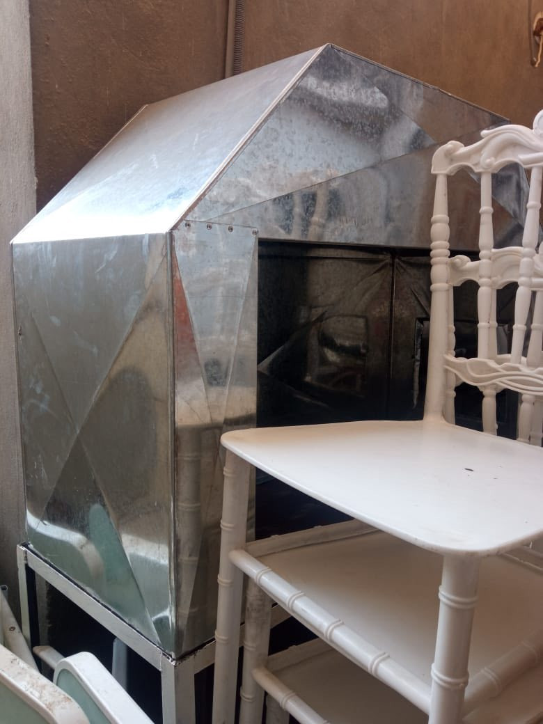 للبيع كل ميز وياه ٤ كراسي


**إذا كنت صاحب هذا الإعلان وتريد حذفه لأي سبب، رجاءا أرسل رسالة إلى الدعم الفني**