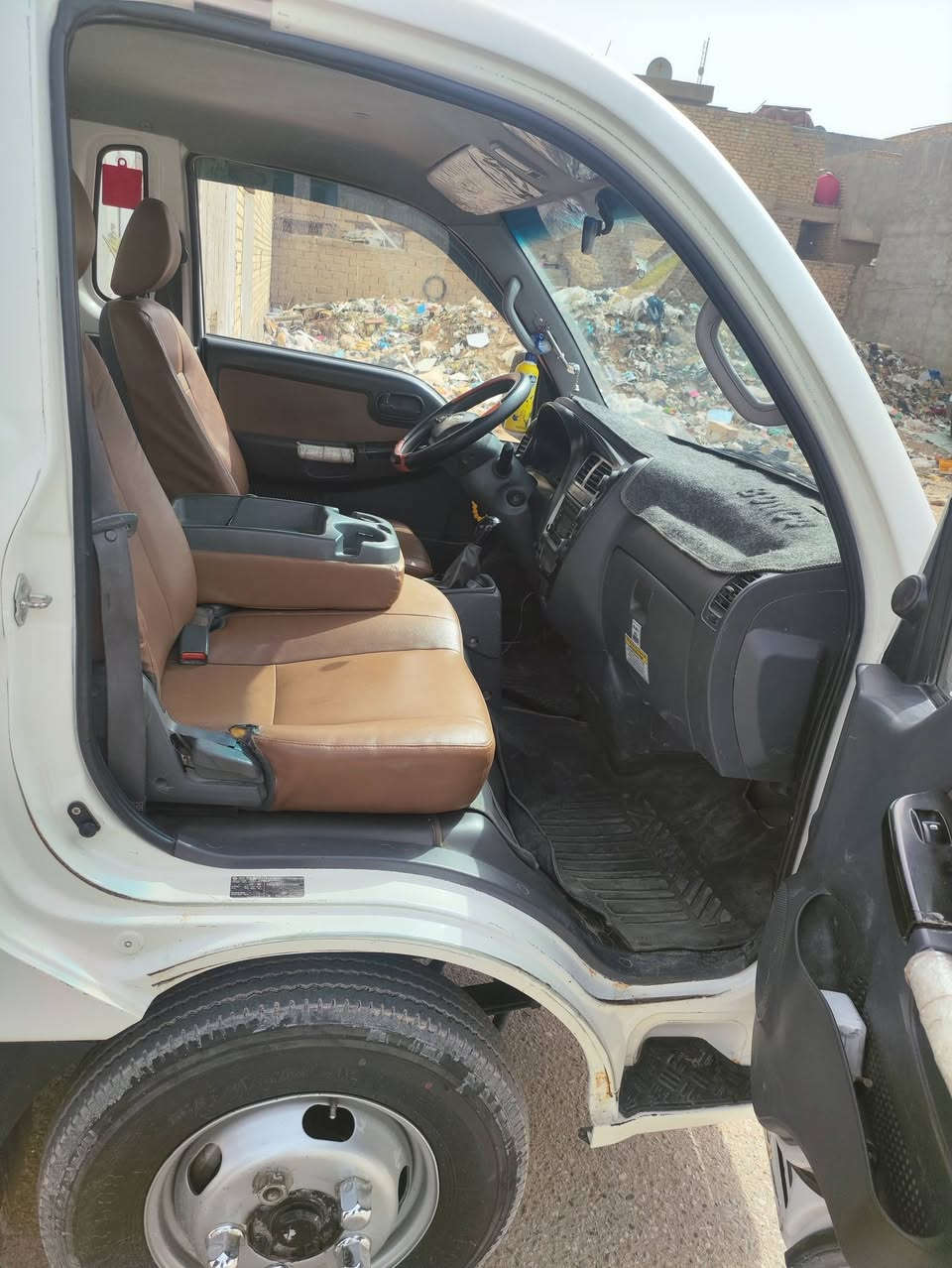 السلام عليكم
كيه فحل 
مفتوح 
موديل 2018
سياره جاهزه 
بيها خيط بخار ماتنقص 
محور تأير 14
الستد 27
سياره جديده جاهزه 
سعر 130بيهة مجال 
مكان كربلاء المقدسة 
***********
