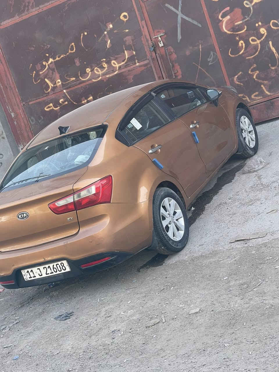 السلام عليكم كي ريو ١٢ خليج فول عدة الفتحة تبريد ثلج محرك كير كفالة صبغ عام اثر جراد عدة القمارة عارضهة ٨٠ وبيهة مجال شي بصيط مكان بغداد شارع حيفا *********** محرك ١٦٠٠ دوش
