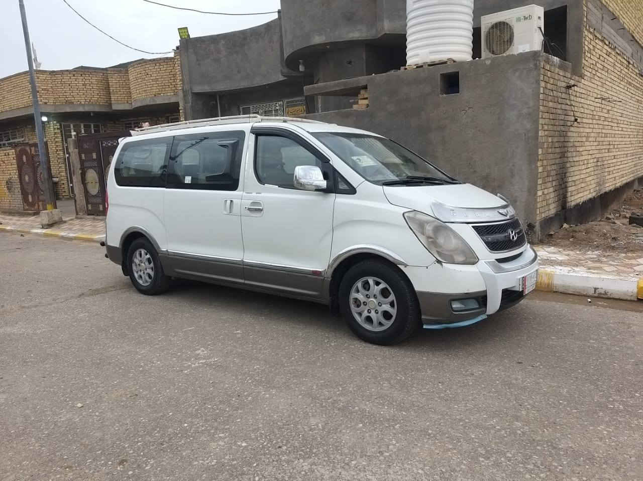 سلام عليكم ستاركس للبيع 2009
محرك كير تبريد مكفولات جاهزه دوشمه حداده 
تخم تاير سنويه ما منتهيه  رقم بابل مشروع وطني
عندي بيها وكاله 
بيها جاملغ وشويه عابر ع باب قليل 
السعر 131وبيها مجال قليل 
مكان ميسان 
***********
***********
