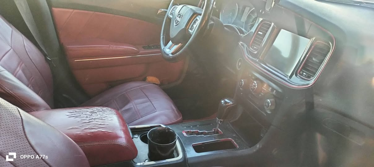 سلام عليكم جارجر هيمي 2013 للبيع أو مراوس اوباما خصوصي حسب القناعه السياره جاهزه سياره حادثها جاملخ أيسر الباقي مكفول من كلشي ليحب يتصل موجود واتساب 
السعر 140 
المكان الشعب 
*********** واتساب 
*********** واتساب
