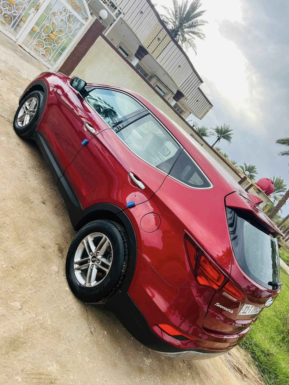 السلام عليكم
للبيع سنتافيا 2017  وارد امريكي 
قطعتين صبغ فقط 
سونار موجود بل منشور 
مكينه 2400
رقم بغداد دولي باسمي  هزه جديده وسنويه جديده قبل أسبوع 
السياره جديده وحلوه ب معنى الكلمه 
بلخير عل ياخذهة
جاهزة مكينه كير
حداديه كلهة جديده توني مشتغلهة كلهة
ترايهة زيرو شرط تخم تايرات 
كله جديد ما ناقصهة برغي 
مكاني حله قرب جامعة بابل 
للاستفسار الاتصال على 
***********
***********
