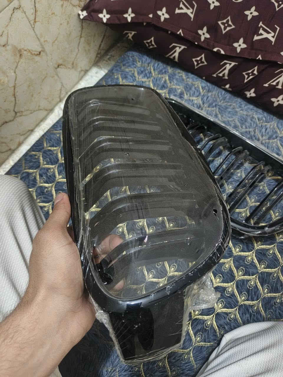 سلام عليكم شباك BMW m3   جديد  الاصلي شرط  سعره 100 الف ويه توصيل ديبيعو بورقتين


**إذا كنت صاحب هذا الإعلان وتريد حذفه لأي سبب، رجاءا أرسل رسالة إلى الدعم الفني**