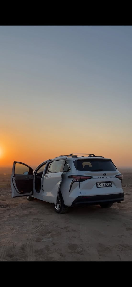 للبيع سينا موديل ٢٢ رقم اربيل   XLE لون ابيض صدفي ماشية ١٦٠ الف ميل بيهة ٤قطع وتعديل بسيط براس الشاصي  السيارة جاهزة مابيهة اي نقص السعر ٢٥٠ وبيه مجال بسيط *********** أبوخطاب
