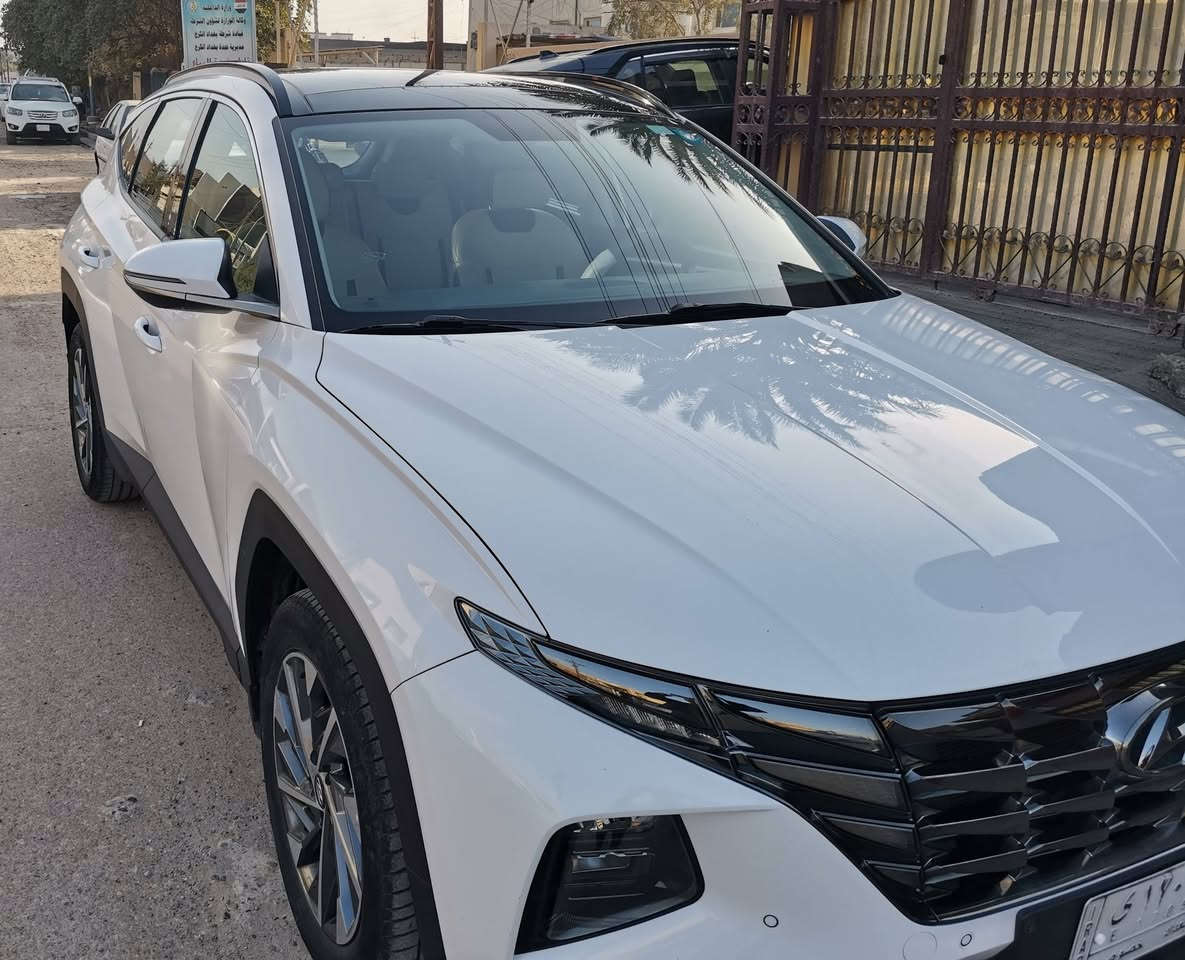 توسان خليجي فول مواصفات البانوراما 
هونداي توسان 2024  باسمي السنوية رقم بغداد بيضاء اللون بعدها على ضمان شركة الأولى تبديل دهن كله بالشركة نظيفة جدا  ماشية ٢٨  الف فقط، مكفولة عدا رصعتين جدا صغار 

المواصفات :

 فتحة بانوراما

بصمة ابواب وتشغيل 

تشغيل عن بعد 

محرك ٢٠٠٠ دوش

مري شفط 

نظام ترحيب عن بعد 

شاحن واير ليس

مخارج طاقة اوكس يو اس بي 
 

اضاءة زنون وعدسات

اضاءة عند الاستدارة

ليدات امامية خلفية 

تبريد ممتاز قطعتين 

دشبول ايباد كبير عرض خرائط ويوتيوب بنفس الشاشة

بردات بلادية 

شاشة ابل كار بلي الكبيره 

مقاعد الامامية كهرباء 

كاشف عطلات 

تحكم ستيرن

داخل جلد اصلي ودوشمة اصلية

حساسات امام وخلف

كاميرا تعديل مسار

3 انظمة قياده

حساسات اضاءة عند الاقتراب

مانع تزحلق وانحدارت  

مكانها بغداد  الاعلام  السعر ٢٣٨ وبيها مجال قليل 
*********** أو ***********
