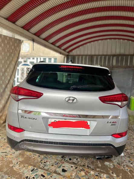 اعلان سيارة توكسان جيكي مواصفات خليجي موديل 2016 للبيع بسعر 140 بيها رشات صبغ وضربة خفيفة من غير ايرباك طبعا كامل المواصفات رقم اربيل لوحات مجددة وسنوية مجددة أيضا" وكالة حديثة ام المستمسكات والصورة من الكردي مباشرة باسمي من حقي انطي وكالة بالسيارة أو من الكردي الاستفسار أكثر الاتصال بالرقم *********** محرك نضيف حدادية جديدة تبريد مؤسسة كامل على أيدي تخم تاير مع الأسبير جديد
