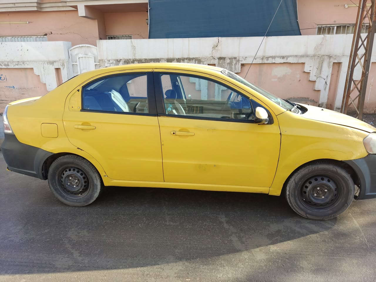 السلام عليكم للبيع افيو مديل 11رقم بغداد مشروع تحويل بل موصل وشرعيه بل موصل شرط التحويل مكينه وكير شرط سياره حلوه بلا ضربه بلا دواخل بيها بارد بل جاملغ الكدام السعر 40وبيها مجال الخاص موجود وهذا الرقم ***********. ///   ***********
