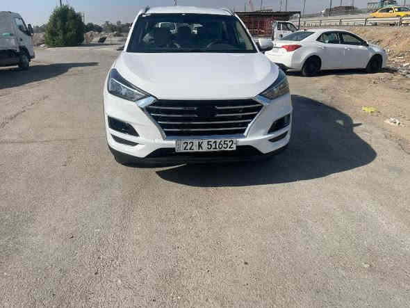 توسان خليجي موديل 2020 رقم  اربيل سيارة فول من عد البنراما بيها حادث ابيعها على وضعها سيارة شغاله وتمشي  سعرها 128 و بيها مجال قليل 
مكانها بغداد جسر ديالى 
*********** رقم صاحب السيارة
