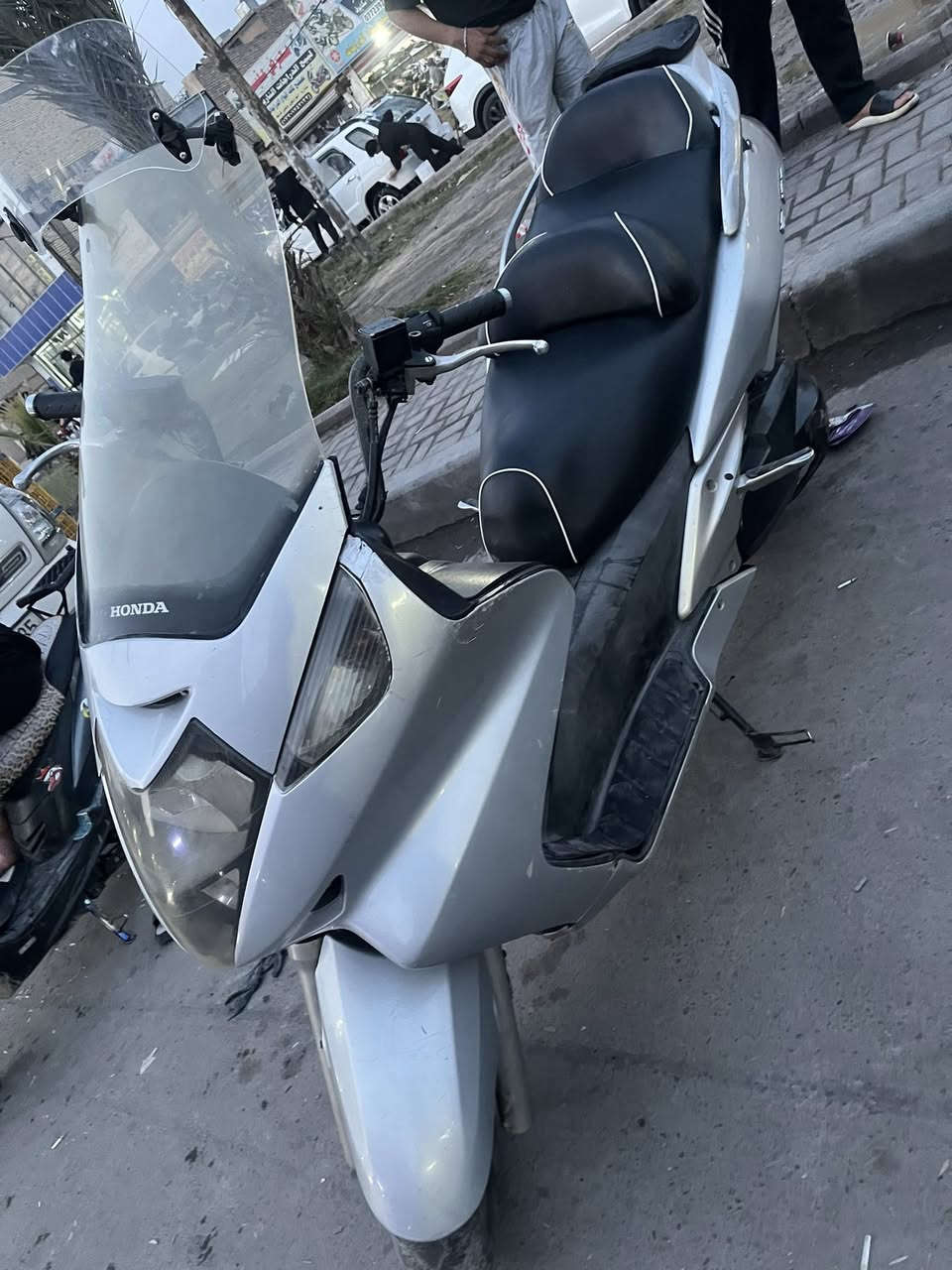 سلفر ونج مكنيه 600 مكفوله يحتاجله لمسات بسيطه شلعه تشك الكاع كفرات بلادد والمكينه مكفوله محتاج وريد ابيعه السعر مليون و500 وبيع مجال للناس الخيره


**إذا كنت صاحب هذا الإعلان وتريد حذفه لأي سبب، رجاءا أرسل رسالة إلى الدعم الفني**