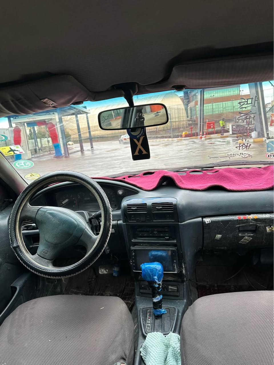 شوين سليماني
***********
كيا سيفيا ١٩٩٤
مه كينه ٨ به خ گير تو ماتيك ئارمي بلاسيك سليماني گيرو مه كينه به شه رتي ١٠ فيته ر كاره باي گه مي ته برد له سه سويج بي ده عم بي ليدراوي سه ياره كي زور بي مه سرو ف جاأيزه ٢٨ كه لا مه عامه ليكي برا يانه السليمانية, العراق
