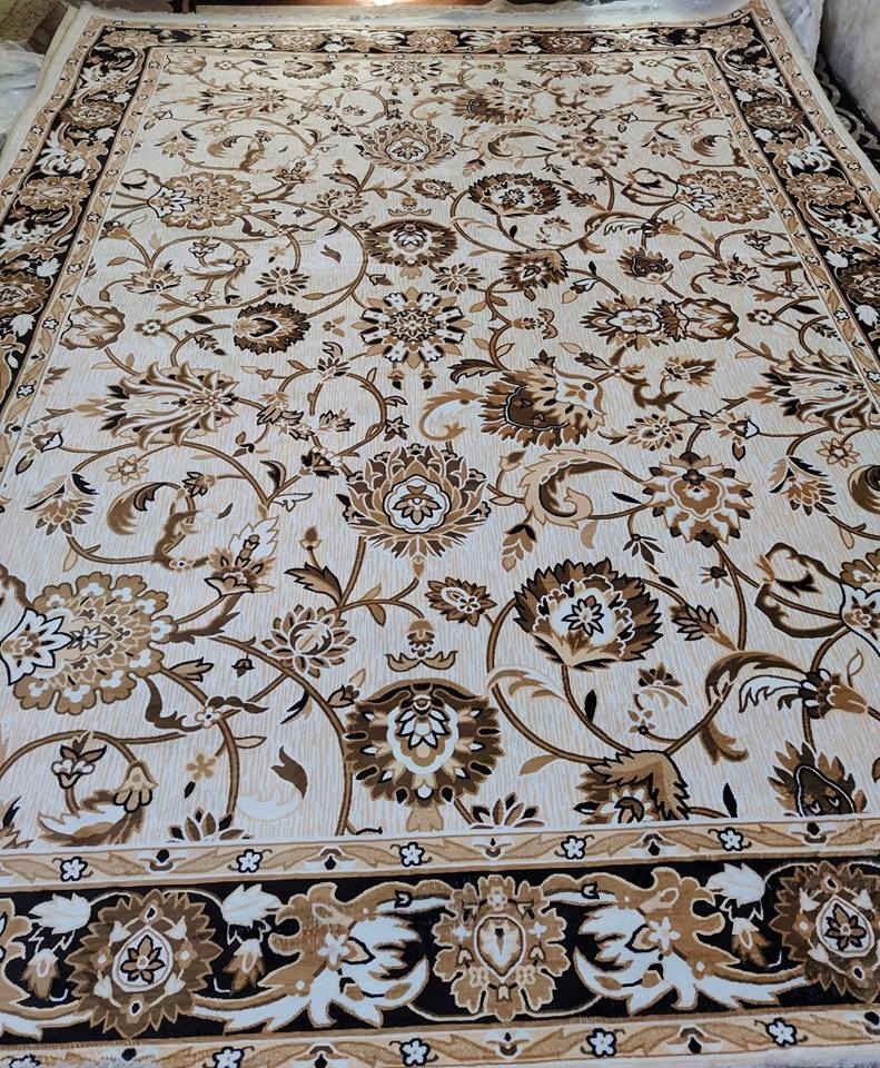 كلاودي الظهر كابوي الاصلي 
طول 6 العرض 3 
بل الضبط طول 6اله 10 سنتم العرض 3 اله 10 سنتم 
السعر 90 ألف العنوان ميسان حي الثورة شارع الماطور مقابل جامع الأمام علي عليه السلام للحجز والاستفسار مراسله الصفحة أو على واتساب ***********
يوجد توصيل عمارة, ميسان
