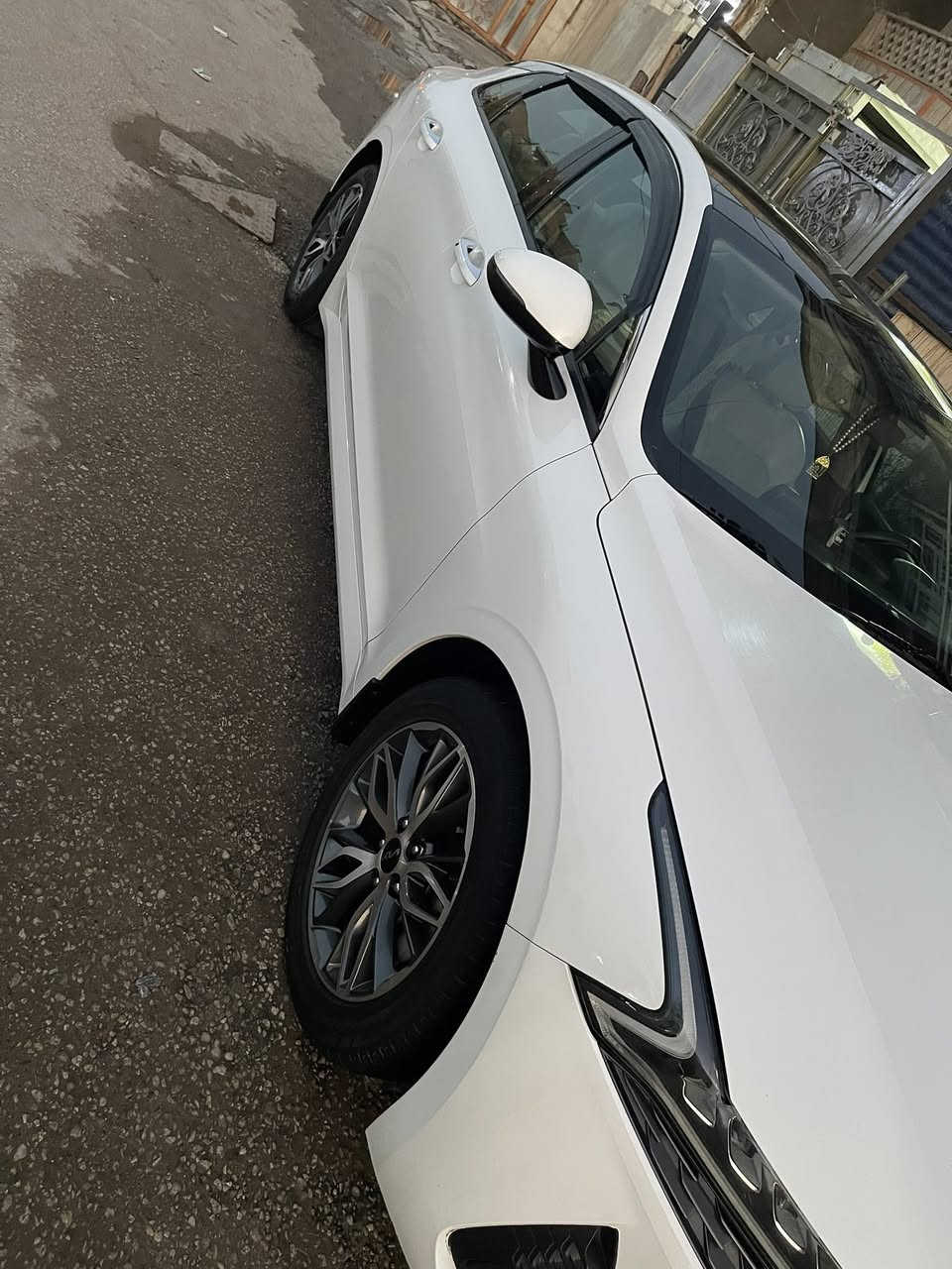 سلام عليكم
كيا 5 موديل( 2022) 
واحد على واحد فول مواصفات
مكفوله من اي ضربه  
سياره ماشيه ( 126 ) 
سعرها 210$قفل 
رقم اربيل بسم شركه 
(‭0787 184 7315‬)  بي واتساب
