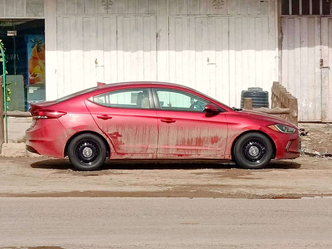 سلام عليكم
انتر مضلع للبيع موديل 2017 وأرد امريكي  
رقم بغداد.. تخم تاير جديد صدر جديد باتري جديد 
محرك وكير مكفولات.. سياره جديده مكفوله من كلشي 
وسياره بيهاا حادث من امريكه وحادثه موجود بل صور.. فقط دعاميه وشويه هلال غيررر هاذا الحادث مابيهاا سعر 130وبيهاا مجال اتصل وتدلل!! عنوان بغداد حي نصر قرب جسر الفرنسي رقم الهاتف***********
