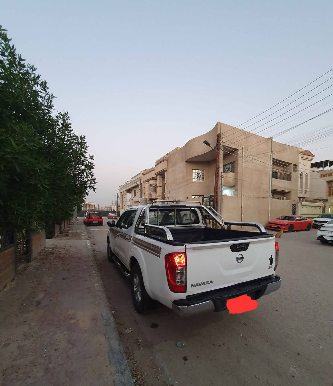 نيسان نيفارا ٢٠١٦ نفخ العالي للبيع بحالة ممتازة رقمها اربيل محرك وكير مكفولات من الفتح وبحالة كمتازة على شرط الفحص الجسد بيه رشة صبغ صغير قرب البك لايت سعر السيارة ١٥٥ مكانها بصرة - تحسينية 
للاستفسار الاتصال على الرقم    *********** البصرة, العراق
