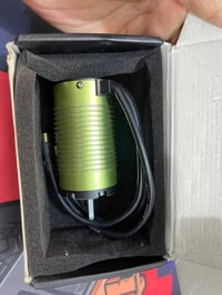 محرك برشلس • اكسسوار إلكترونيات