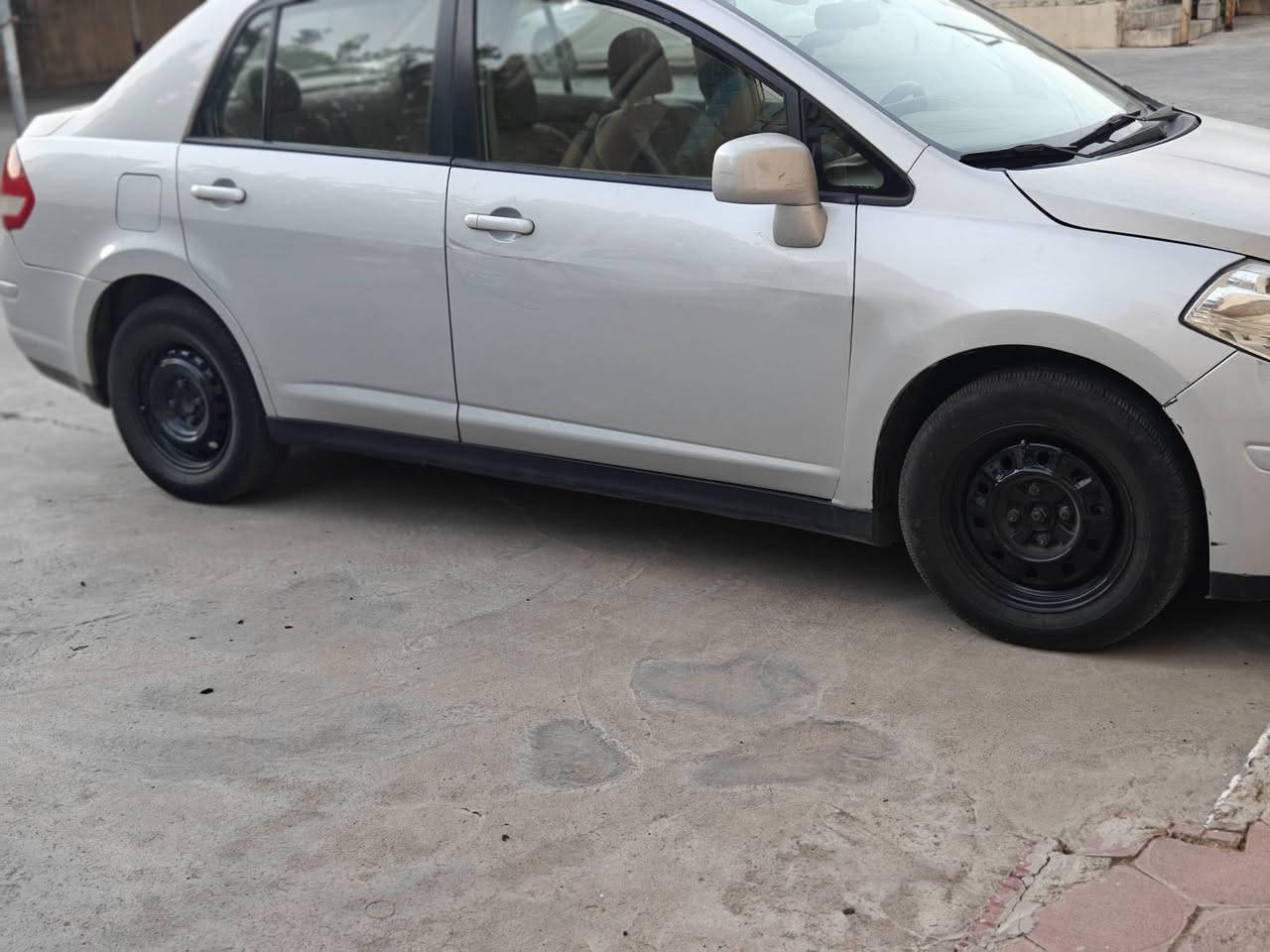 ***********
تیدامۆدێل2011 گێڕئۆتۆماتیک
پێنج پارچە بۆیاخی هەیە 
کاڵبونەوەی نییە
هەموو گیانی بەشەرت بێ مەسرەف
70$گەڵاومعامەلە
گۆڕینەوەش ئەکەم
@highlight
