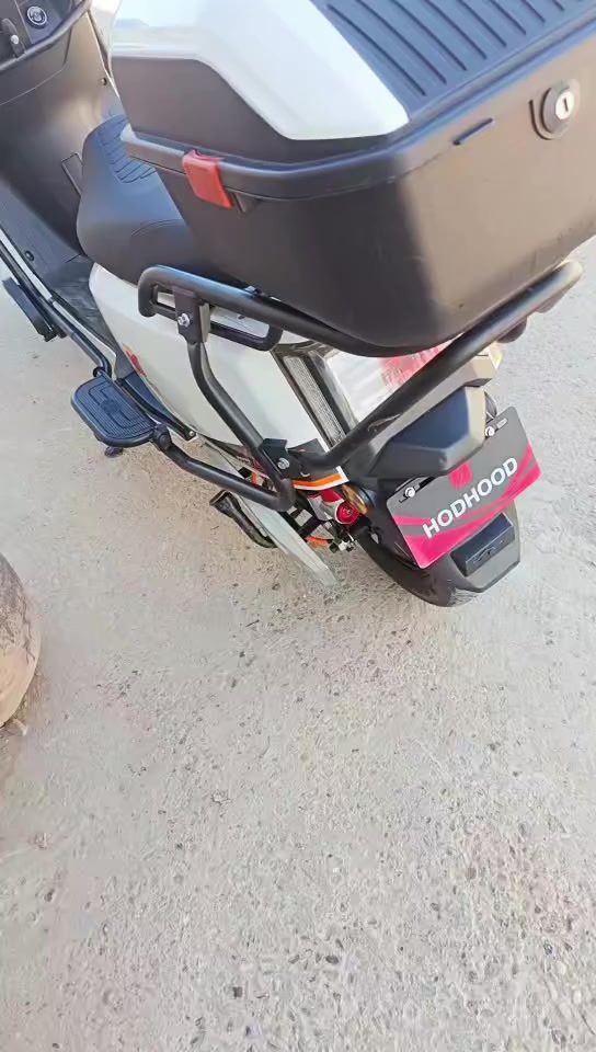 السلام عليكم ورحمة الله وبركاته دراجه شحن للبيع مكفوله كفاله من كلشي موديل ٢٠٢٥ السعر ادخل خاص ***********
