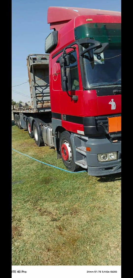 اكترواز البيع موديل ٢٠٠١ رقم ***********
