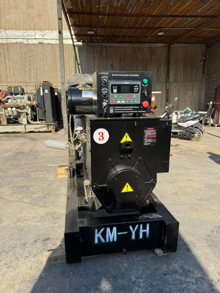 متوفر كمنز 150KVA250 شرط الضمان او فحص متوفر جميع الحجام 
متوفر جميع احجام المولدات توصيل جميع المحافظات العراقية #الجميع 
لتواصل  رقم الهاتف ***********
العنوان اربيل الصناعة الجنوبيه
