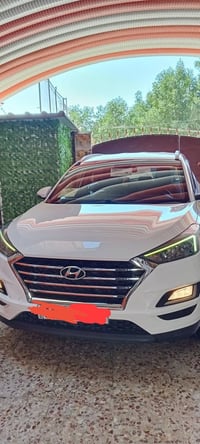 توسان ٢٠١٩ • ماشي ٨٠ الف • كفاله عامه