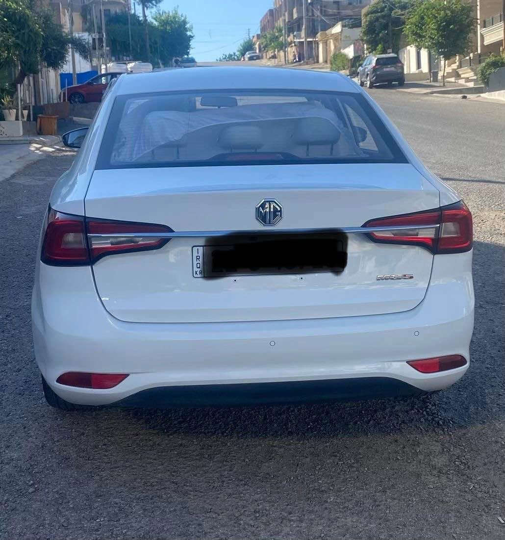بە ناوی خوای گەورە 
Mg5 comfort 2024

مواسەفات كۆمفۆرتە هیچی نیە 
سەیارەكە زۆر پاك و جوانە 
١١ هەزار ڕۆشتوە 
سەیارەكە زەمانی شەریكەیە
سعری ١٠٧ گەڵا و معامەلەیەكی كەم
لە سلێمانیە سەیارەكە تكایە گەر مشتەریت تەلەفون بكە 
*********** السليمانية, العراق
