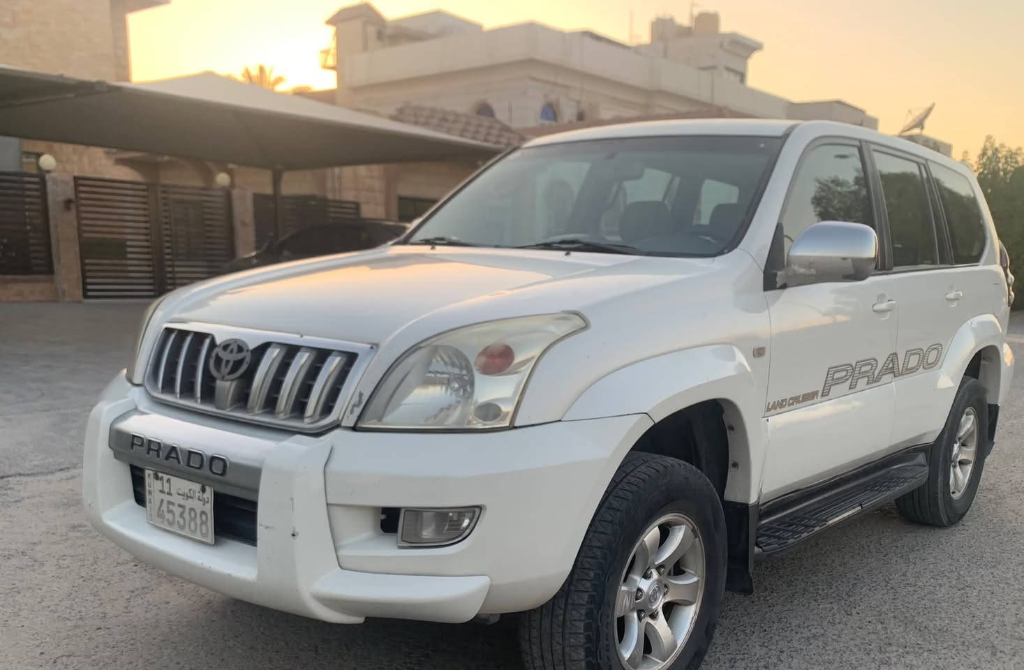 للبيع برادو صبغ الوكاله بالكامل بحالة الوكاله مالك الأول
كامل المواصفات 6 سلندر
موديل 2006 صدفي
سيرفساته منتظمه وحديثه
نظيف جداً
شرط الفحص
السعر : 1750 
66185633


**إذا كنت صاحب هذا الإعلان وتريد حذفه لأي سبب، رجاءا أرسل رسالة إلى الدعم الفني**