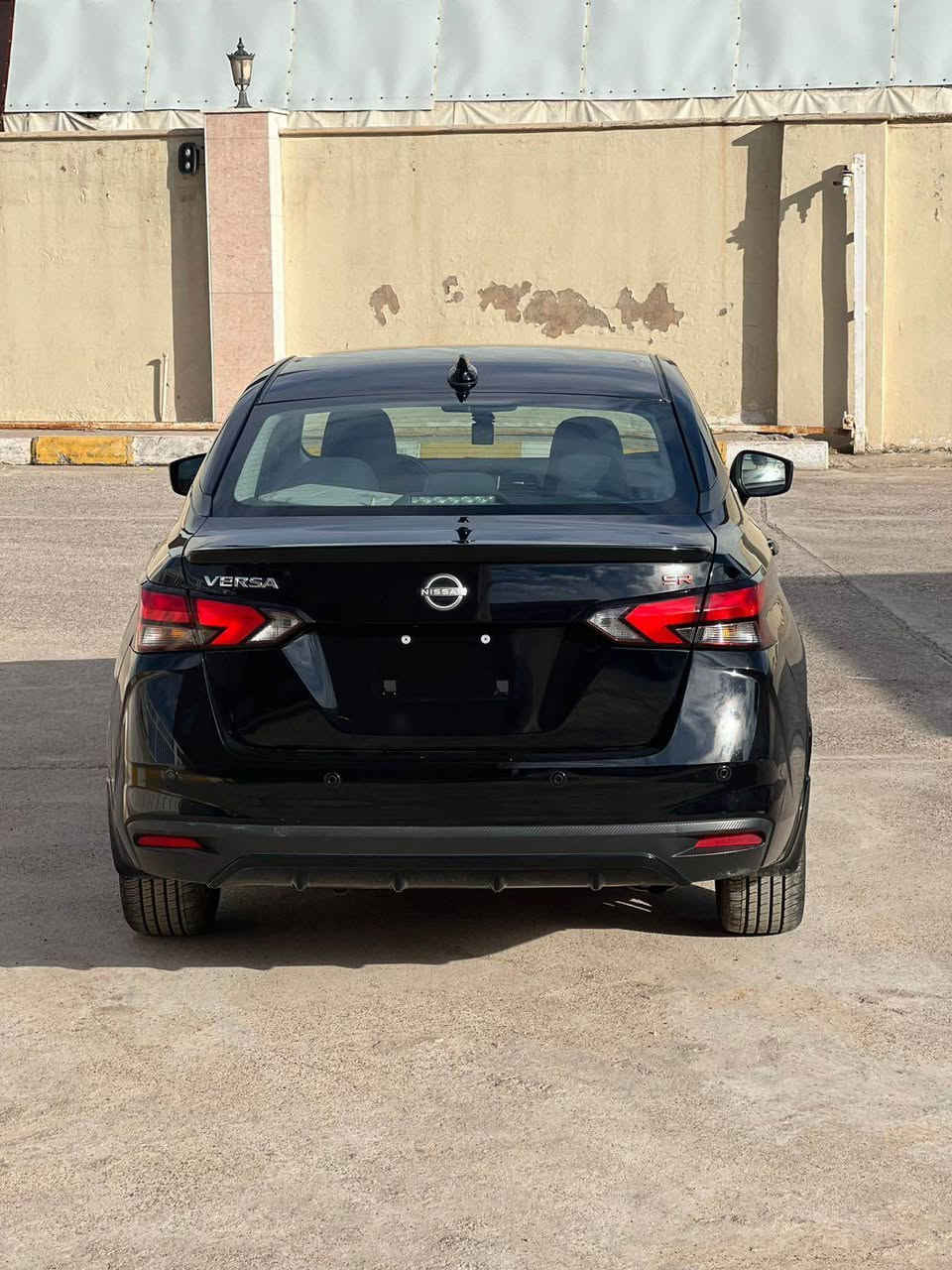 نيسان فيرسا موديل 2024 SR 🖤
بئ سبخ /بدوون سبخ 
ايرباكات سيستم( مفتوح كل ايرباگ ) ✅

موصفاته SR ♻️
بصمه
ابواب بصمة
رادار - حساسات
كشن هيتر
مرايه اشارة
ويل كب كروم
شاشة عطلات
نقطة العمياء
شاشة 
كامره
ويل كب
تحديد سرعه
تحديد مسار
نظام eco
نظام سبورت

العنوان /  ( عقره )
سعرها 117ورقة 
 بدون رقم تترقم اربيل دهوك السليمانية 
للاتصال واتساب☎️📞 *********** دهوك, العراق
