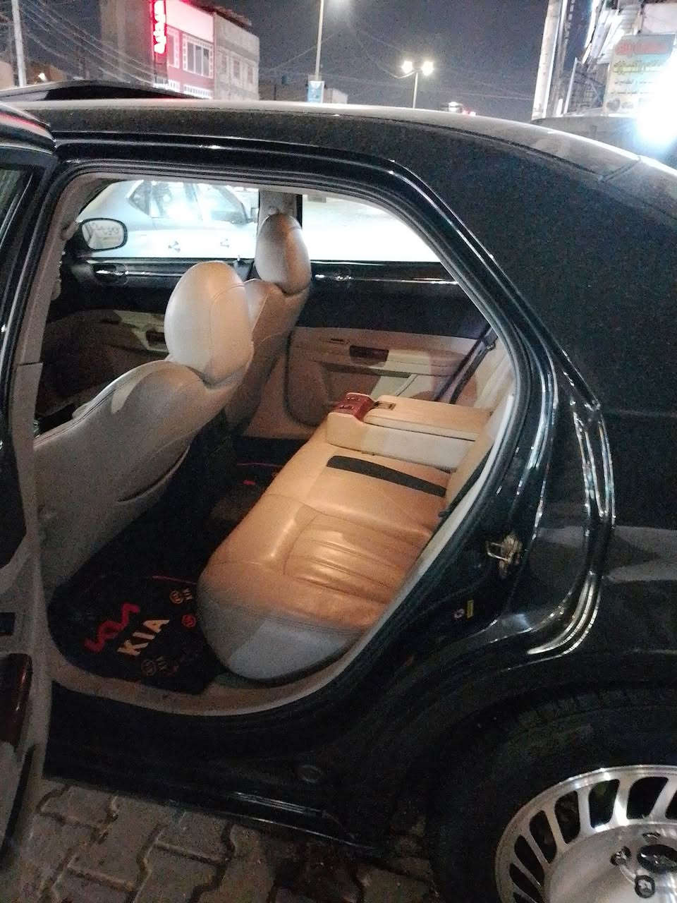 ادوات سياره مديل 7 سياره بيهه امشره جنطه او تكم كدام الباقي كفاله جاهزه من كلشي فول موصفات للخير ما بيهه كل نقص السعر 60 او بيهه مجال كلش قليل للعلم قبل فتره نشرتهه او كتبت بيهه كازكيت طلع براد او سويتهه الحمدالله سياره جديده لا تحطهه ويه التعبانه الي عجبه السعره ايشرفنه الي ما يعجبه يدعينه بل رزق للستفسار ***********
