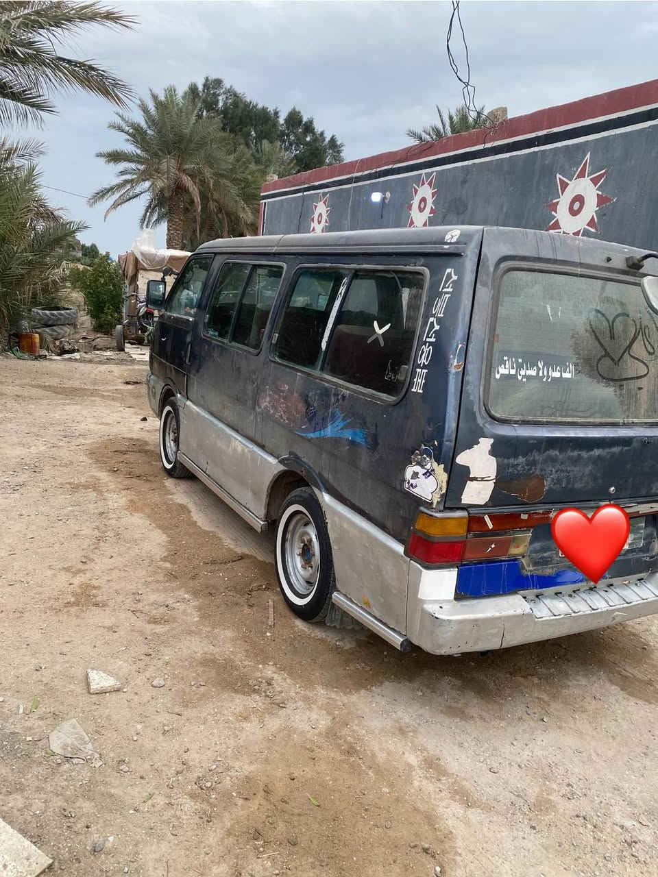 ‏سلام عليكم عيوني هاي السيارة بسته للبيع مكفوله قير محرك واكشن ***********￼
