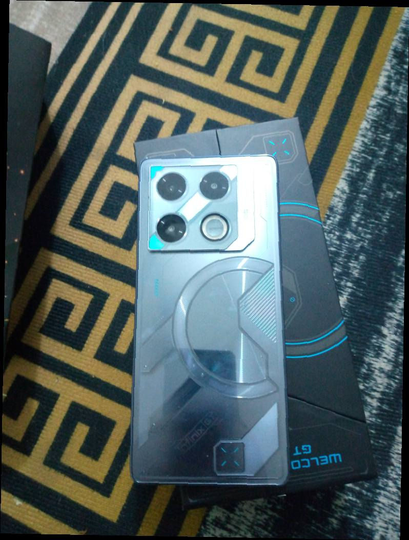 جهاز GT 20 PRO للبيع
ذاكره 256
120فريم ببجي
جهاز نضيف حيل ما مبدل بيشي اخو الجديد
السعر 270
الرقم***********
