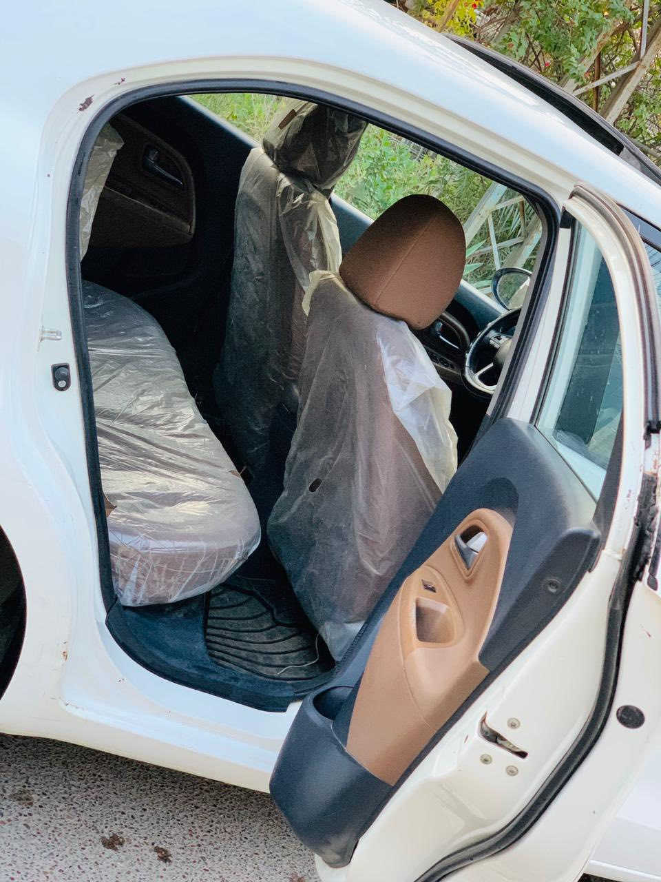 السلام عليكم
كيا ريو هاتشباك خليجي موديل 2014 مكينة 1600 دوش دبل قطرة رقم سليمانية بسمي ساكن بغداد السيدية شرط التحويل . 

بيها جاملغ وبنيد ونص باب الصدر والخلفي مرشوشات بدون دواخل بدون معجون و ( نقص تبريد ) الشواصي واللغود مكفولات مكينة ممتازة لاتبخير ولاتنقيص ماشية ١٣٩ الف كيلو . 

فول مواصفات عدا البصمة :

فتحة سلايد 

تحكم ستيرن 

اشاير بالمري 

حساسات بلادي 

داخل لونين 

مكاني بغداد السيدية 

السعر 80 وبيها مجال 

 واتساب ***********
