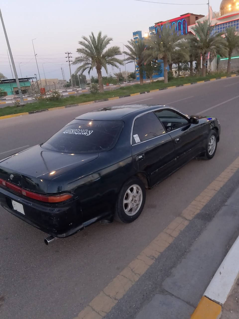 سلام عليكم سياره مارك نفخ كفالة  سياره فقط بيهه بس كصه قماره مكينه وكير ثنين ونص طخم تاير حداديه نضيفه مكان السياره بصره سفوان سعر السياره 30وبيهه مجال بسيط الرقم الهاتف ***********
