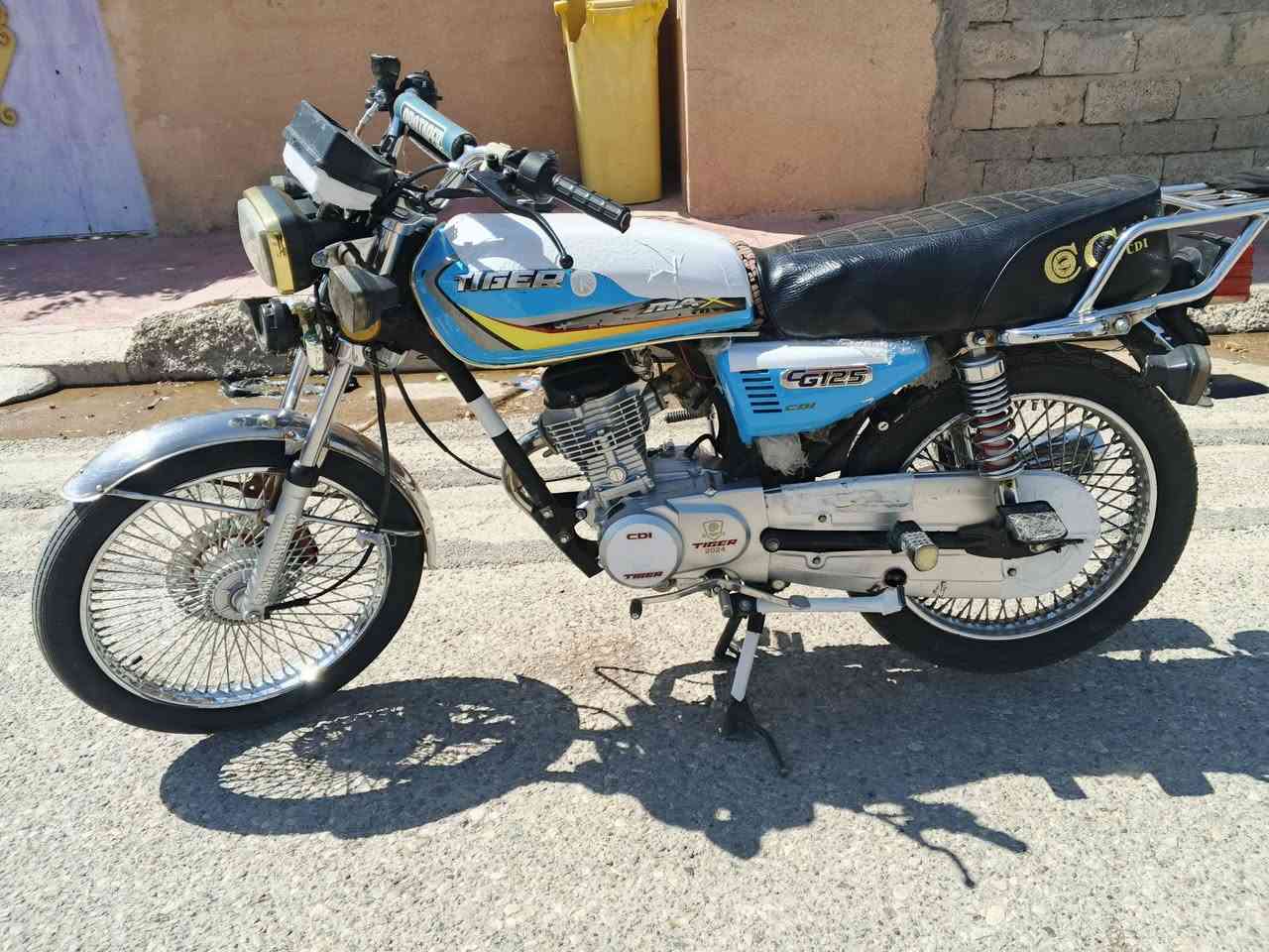 السلام عليكم مطور أربع كير لبيع (٢٠٢٤)✈️ تايگر🏍️ نشاط فول كهربائيات كله شغال ( ونضيفه)   لاصرف ولا بخار***********  ا  السعر 460 
 🏍️✈️
