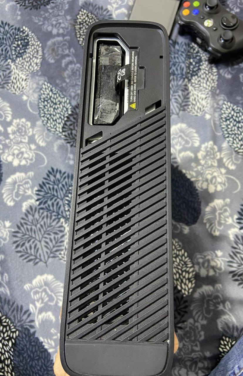 جهاز xbox 360e أو سوبر سلم
جهاز مهكر الهكر بل هارد مو قطعه موديل 2013 قطعه نظيفه مع 2يدات و هارد 250g شرط فحص يلا استلم 

متوفر توصيل سعر ما اعرف بيهم فقط علق وادزلك خاص 

محوله كامله ويربط نت بي نظام تبديل غلاف العاب يشغل اقراص اصليه فقط


**إذا كنت صاحب هذا الإعلان وتريد حذفه لأي سبب، رجاءا أرسل رسالة إلى الدعم الفني**