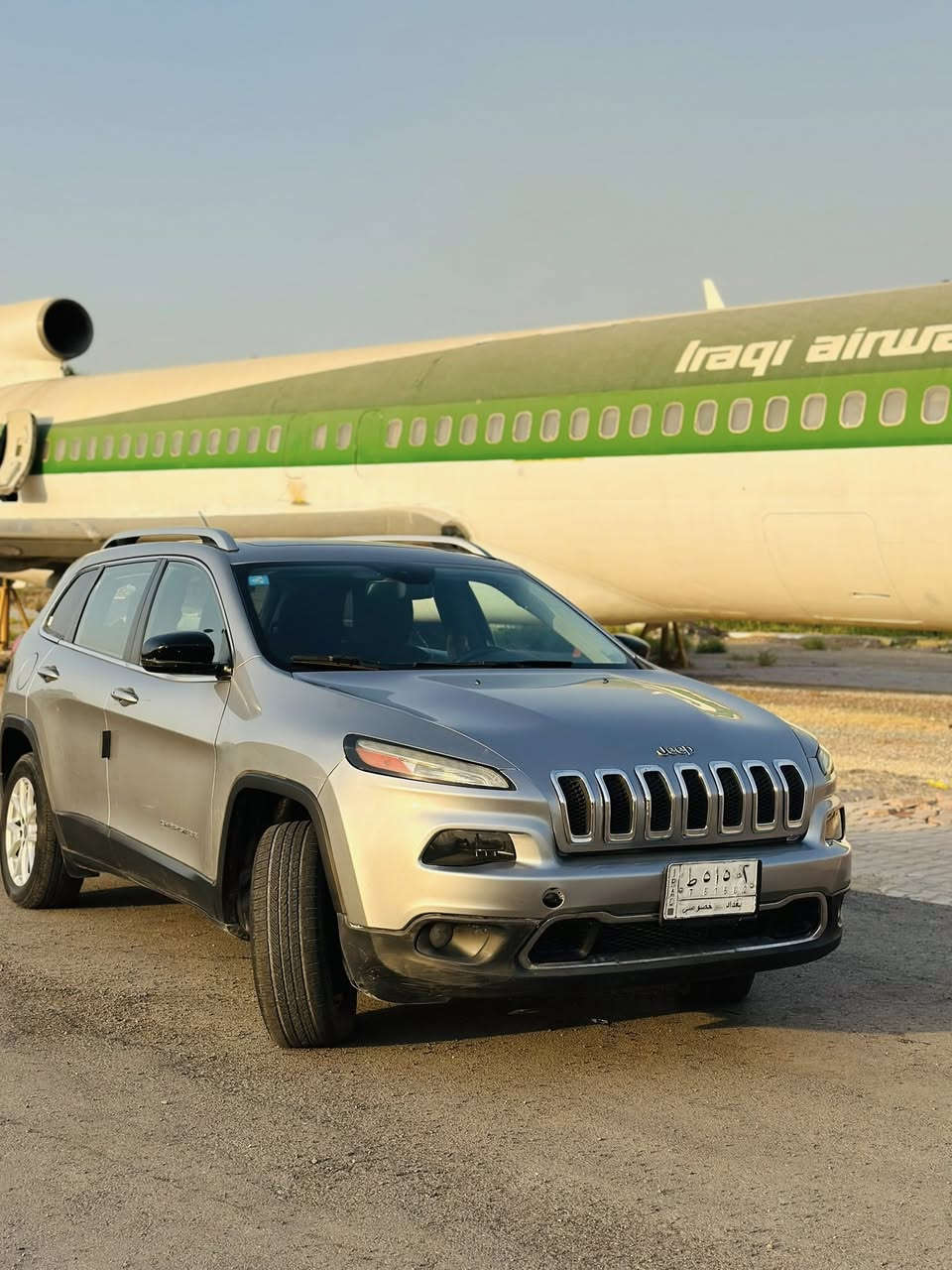 جيب 2017 
فول الفول 
بانوراما 
جنطه كهرباء 
حساس امامي خلفي جانبي 
لايت لد 
بك لايت لد 
دبل اكزوز 
6 سلندر 
كير 9 نمر 
مري هيتر 
نقطة عمياء 
ماوس 
سايد بريك بصمه 
اوتو ستوب 
كشنات كهرباء 
دخول ذكي 
تشغيل عن بعد 
بصمة 
تحكمات ستيرن 
تدفىة كشنات 
تبريد 
تدفئة ستيرن 
تبريد منفصل 
السعر 125 وبيهة مجال 
***********
حادثهة دعاميه وشبر صبغ بل بنيد على كد الشباك  بدون دواخل
