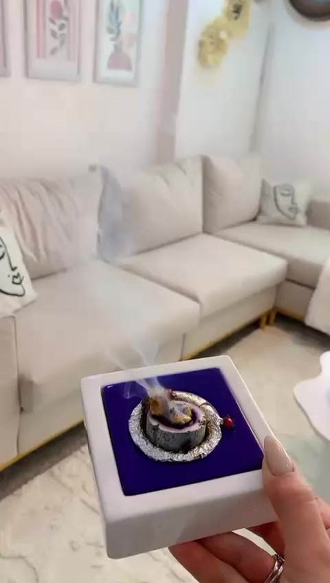 كورنر  حرف L تفصال سفنج وسبرنك
المقاعد متحرك وسحاب نظافته 95‎%‎ 
السعر 400 الف تواصل واتساب ***********
