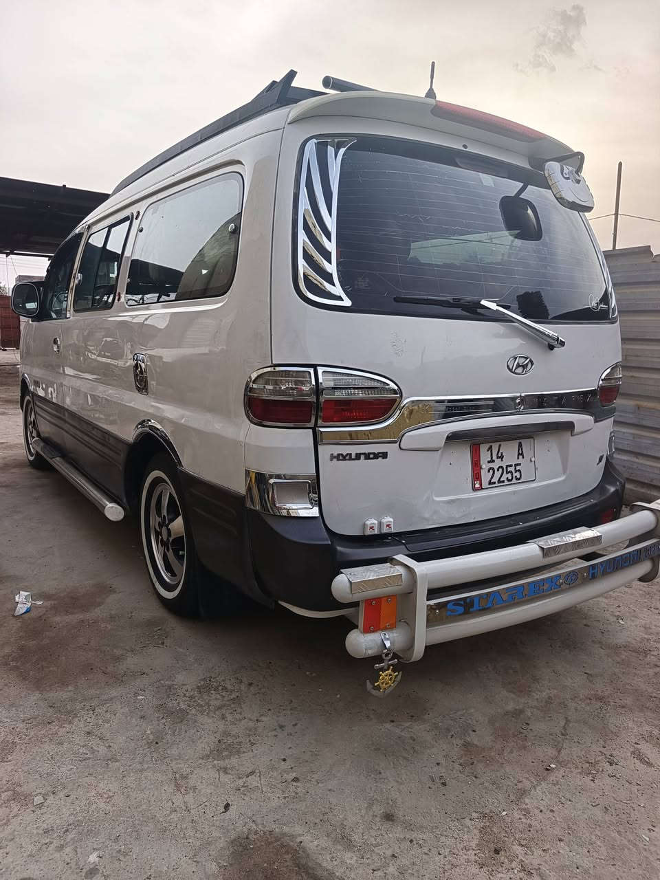 ستاركس 2007 مسكر كير اوتمتيك رقم بصره دولي 
مكفوله كفاله عامه محرك كارتون تبريد ويا السويج مال جنايه اي نقص ما بيها 
السعر خاص وتدلل 
***********
