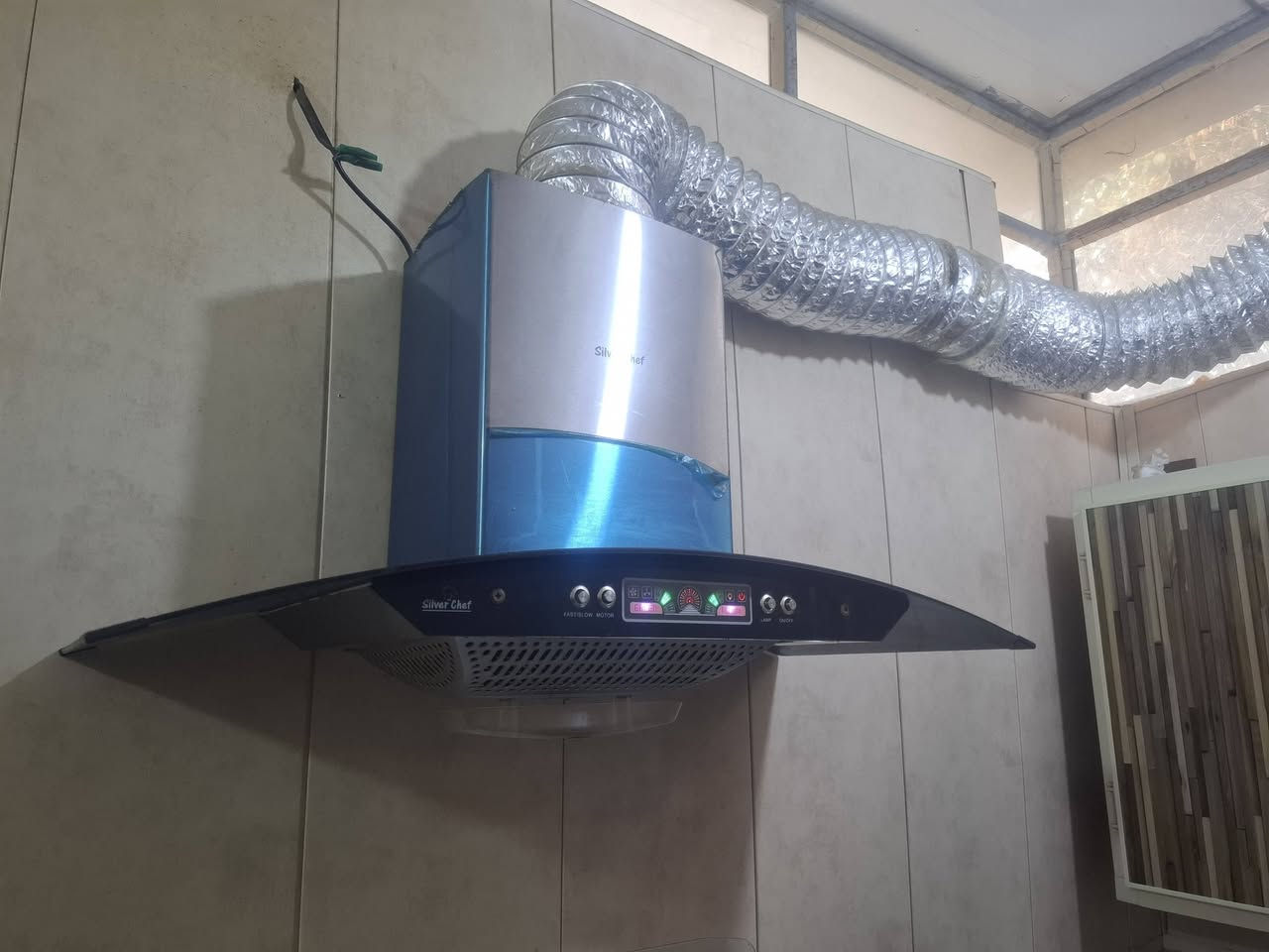 مجموعه غراض للبيع
ديوان ١٥ مقعد
كاونتر
طبلات 
مرشحه طباخ 
ميز 
براد  
للاستفسار الاتصال *********** 
*********** وات ساب
