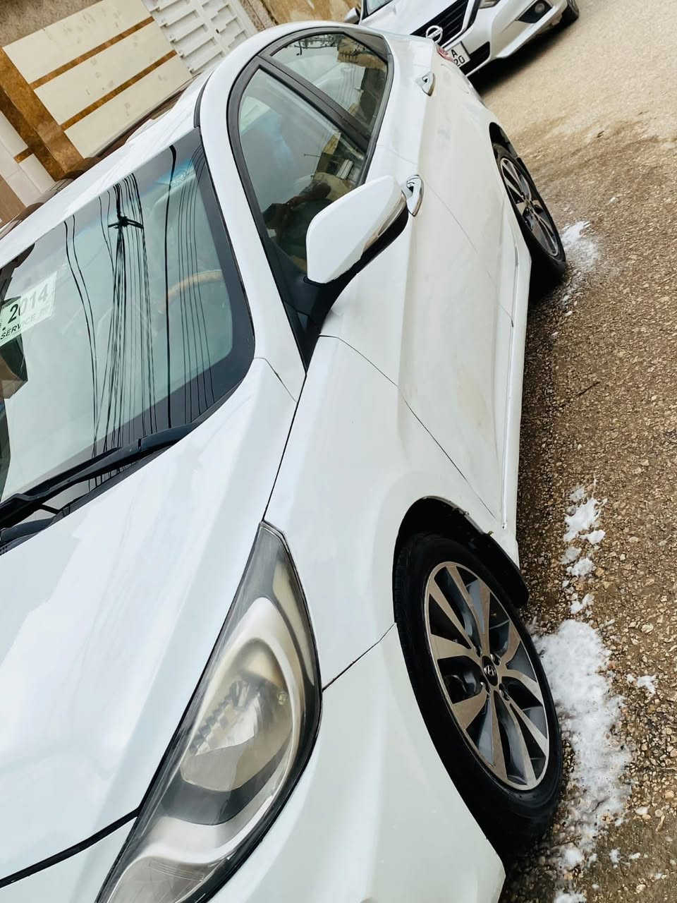 السلام عليكم  اخوان 
للبيع سياره اكسنت خليجي موديل 2014  رقم اربيل دولي تحويل او وكاله سنويه لل 2030
سياره فول مواصفات  جبير  مكينه 1600 
سياره جاهزه وحلوه 
ونفس الصور سياره مكاني نجف حي ميسان 
السعر  90 وبيها مجال لشراي 
الرقم***********
