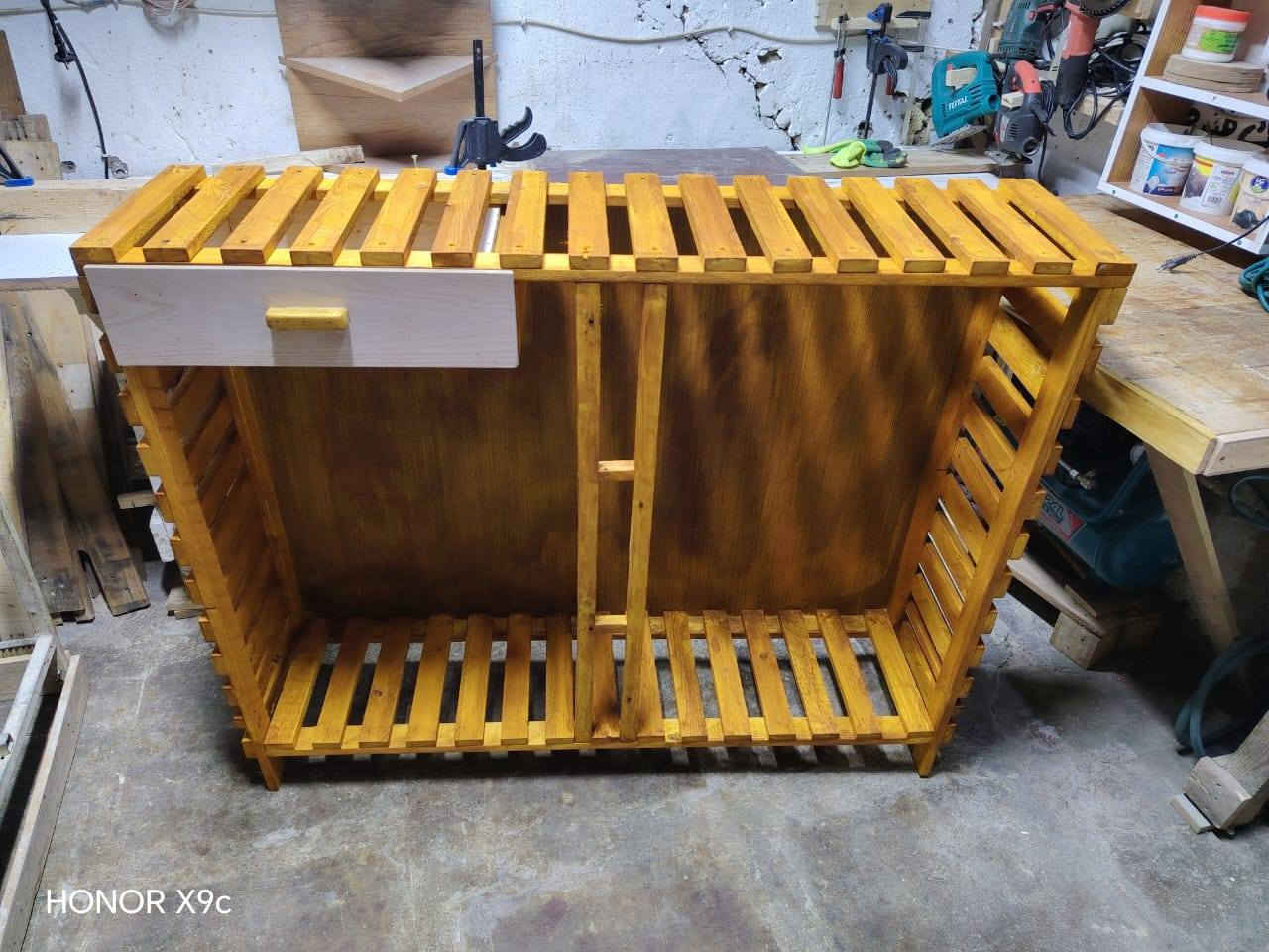 تم تجهيز عمل لاحد الزبائن الطيبين
ميز حسب الطلب والقياس
للاستفسار تفضل خاص وتدلل
*********** واتساب
*********** 📞
