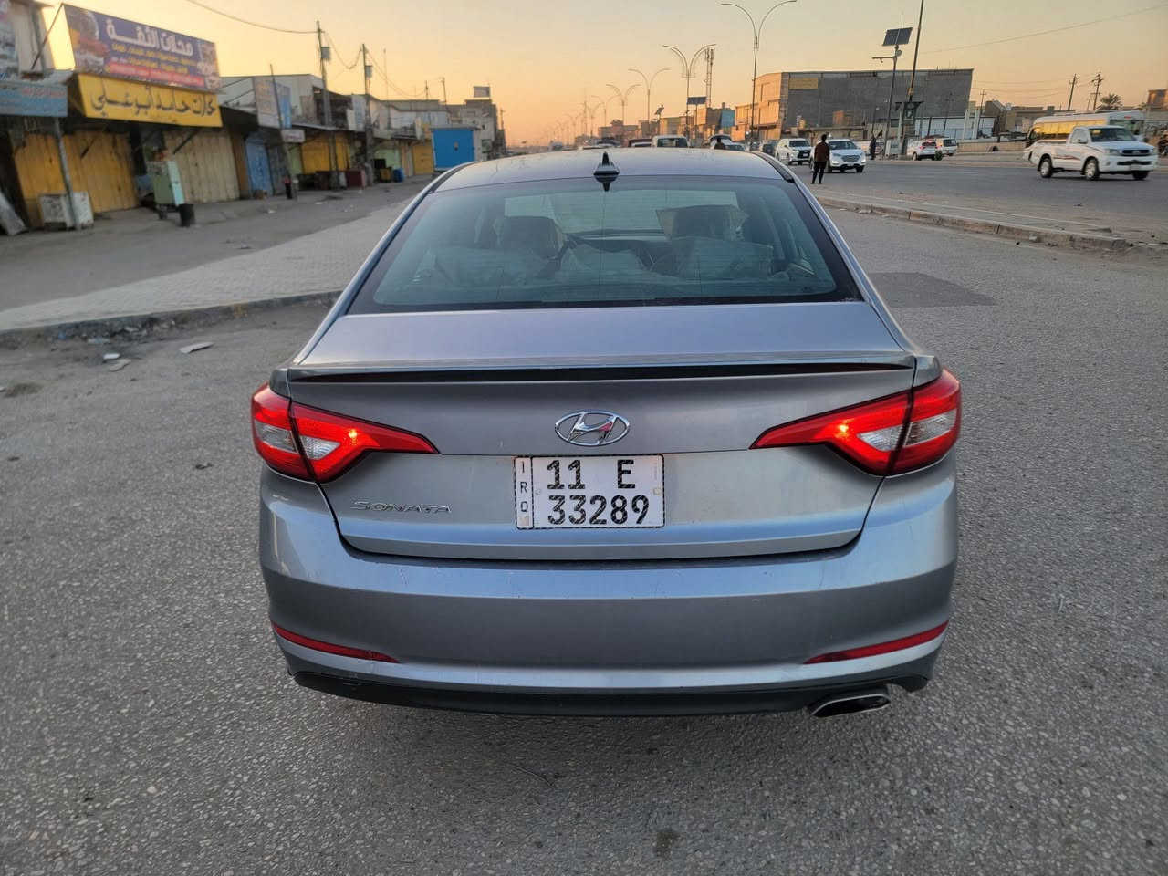 السلام عليكم  سوناته موديل 16 وارد امريكي  مكينه 2400  رقم بغداد انكليزي تحويل مباشر بسمك بيه صبغ بابين وجاملغ بالعافيه الياخذه مكان السياره بالحله السعر 99 ورقه سعرها مجاله كلش بصيط   
بيع او مراوس بتكسي  
***********
