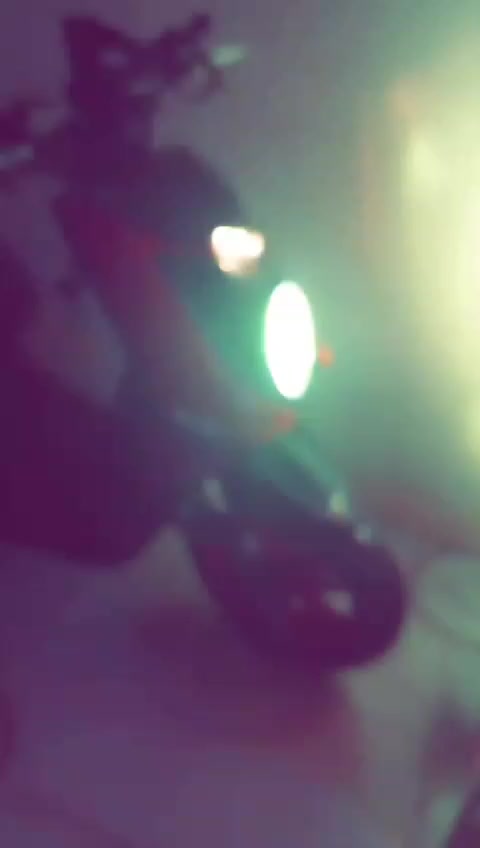 دراجة (رمبة رمبة)تجي وشوف بعينك كفالة يم اي مصلح تريد توديهة إذا مو رمبة ترجع منزلهة صار شهر اقوة شي اطلع بيهة بل منطقة افرفر قسم بالله نزلتهة بمليون و600 رايدهة بمليون و400 وبيهة مجال بسيط ولمو شراي وميعرف بيهة ليجي لان اني بايعلك رمبة كفالة مو منل شارع 🔥 خاص مفتوح +رقمي(***********)
