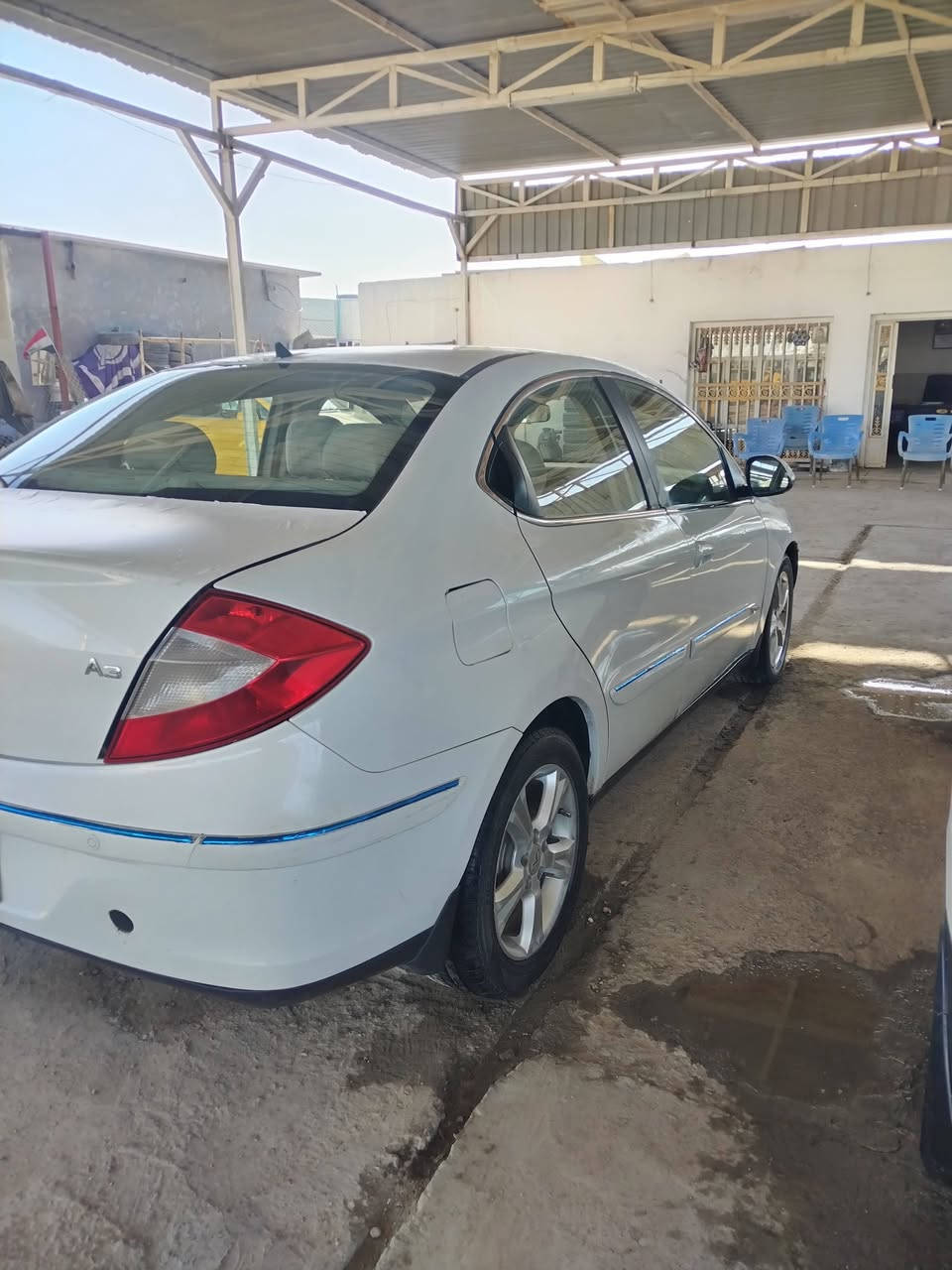 السلام عليكم 
شيري اي ثري 2013 جاهزة مكينة وكير وحدادية وتبريد تخم تاير رقم قادسية سنوية مجددة مكفولة من ضربة وتبديل بيها بس خياسات ملگوطات 45 وبيها مجال قليل ديوانية مركز ***********
