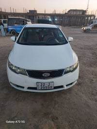 سيراتو ١٣ بيه قطتين ونص ابيع ٣ صبغ بدون دواخل ميكانيك جاهزه من كلشي تح...