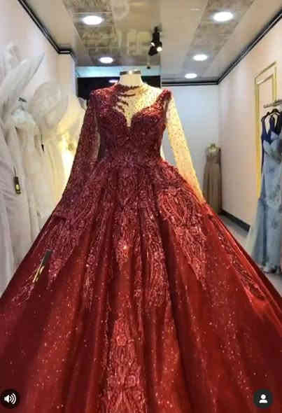 بيع محل لتأجير بدلات العرسان مع كافة ملحقاته بدون سرقفلية 
الموقع : سوق النبي ـ عمارة رويال 
اكثر من ٥٠ فستان من اجمل الموديلات 
بيع المحل مع محتوياته اووو بيع البضاعة فقط 
للتواصل الاتصال على الرقم *********** موصل
