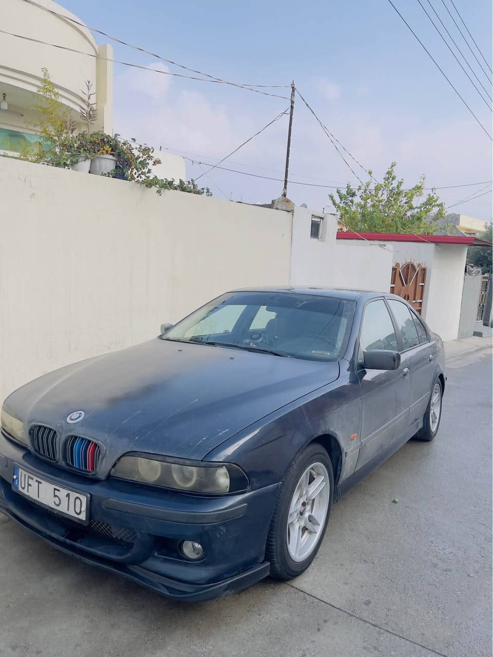 صقر موديل ١٩٩٩  گير عادي   مه كينه و گير ب شرت تبريد ب شرت سه ر وه زعي شريكي هه مي تشتي وي ب شرت منافيس و حزام و غرامه ب شرت  بي ده عم    رقم تلفون :*********** زاخو, دهوك
